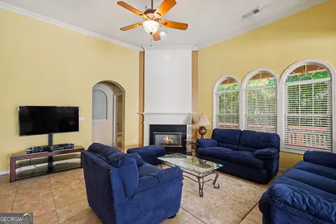 8195 N Links Dr, Covington, GA 30014 photo 3