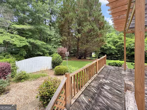 Exterior - 360 Floyd Rd, Hampton, GA 30228 photo 6 of 11