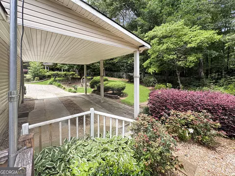 Exterior - 360 Floyd Rd, Hampton, GA 30228 photo 3 of 11