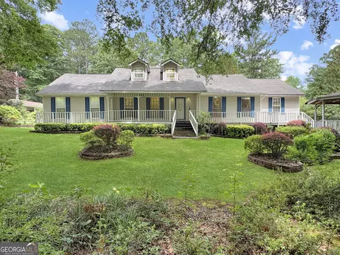 360 Floyd Rd, Hampton, GA 30228