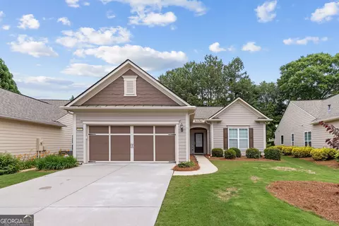 6413 Monarch Ct, Hoschton, GA 30548