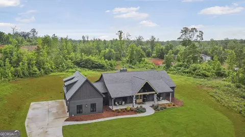 1307 Temple Draketown Rd, Temple, GA 30179