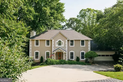 1531 Enota Ave NE, Gainesville, GA 30501