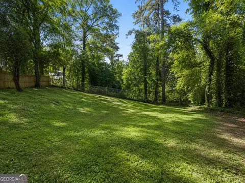 2748 Alpine Rd NE, Atlanta, GA 30305