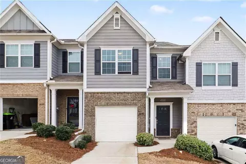 5699 Union Pointe Dr, Union City, GA 30291