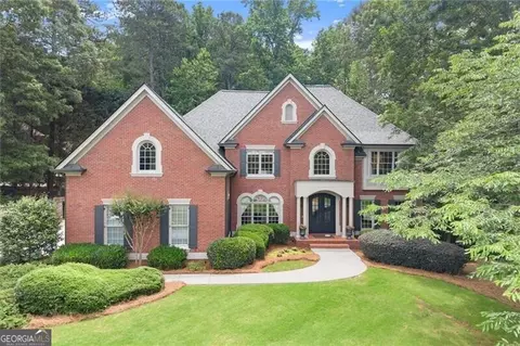 701 Hallbrook Ct, Alpharetta, GA 30004