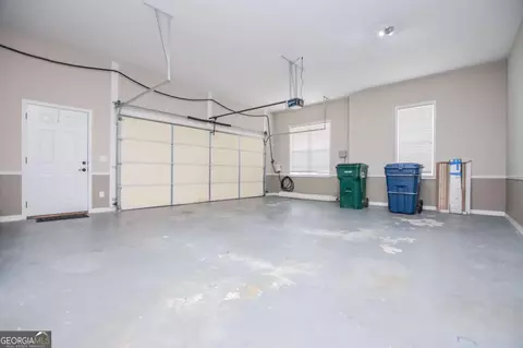 210 Turnberry Cir, Carrollton, GA 30116