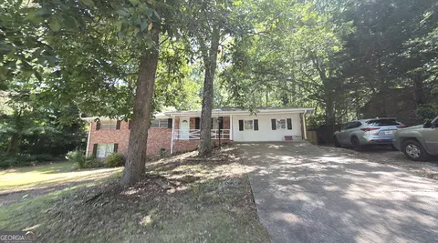 3429 Rocky Creek Dr, Douglasville, GA 30135