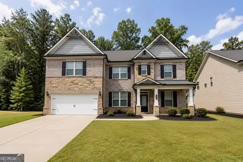 335 Henson Farm Dr, Loganville, GA 30052
