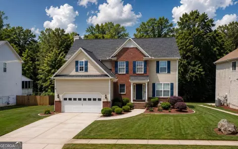 1728 Hampton Woods Way, Lawrenceville, GA 30043