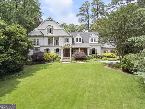 5290 London Dr, Atlanta, GA 30327