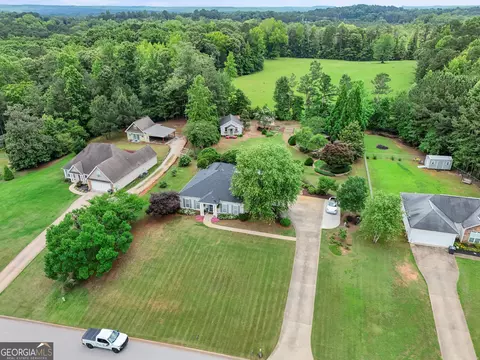 View/Area - 129 Copper Creek Dr, Lagrange, GA 30240 photo 2 of 4