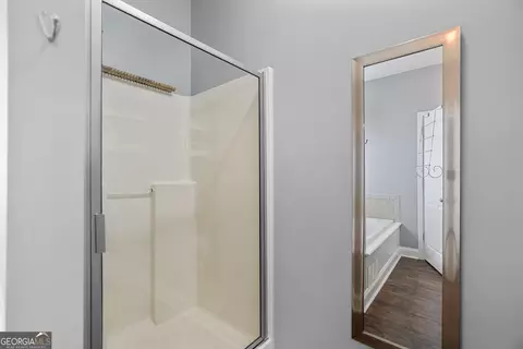 Bath - 129 Copper Creek Dr, Lagrange, GA 30240 photo 6 of 7