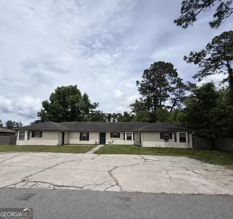 531 S Arizona St, Kingsland, GA 31548