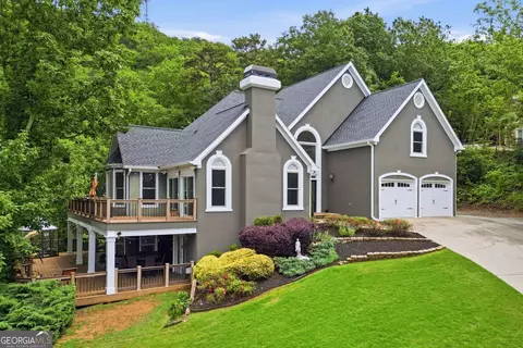 2951 Summitop Ct, Marietta, GA 30066