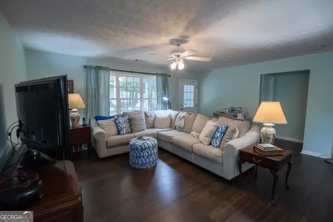 Living - 153 Alice Walker Dr, Athens, GA 30607 photo 2 of 2