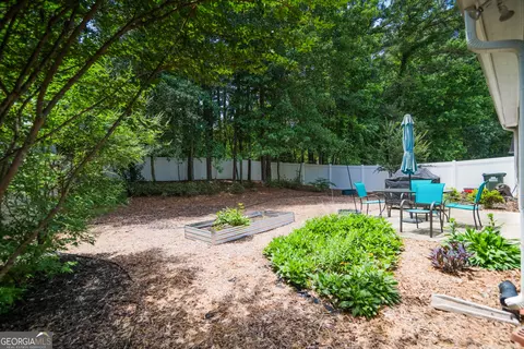 Exterior - 153 Alice Walker Dr, Athens, GA 30607 photo 6 of 8