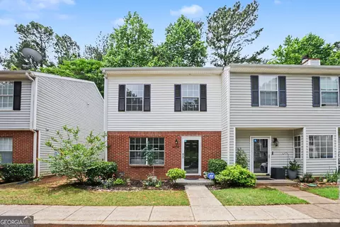 6374 Wedgeview Dr, Tucker, GA 30084