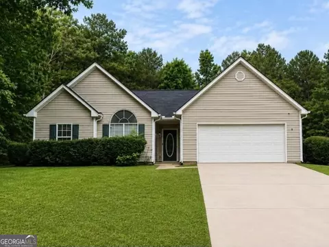 325 Wild Turkey Ln, Locust Grove, GA 30248