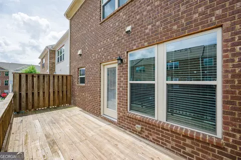 Exterior - 620 Sunset Park Dr, Suwanee, GA 30024 photo 2 of 6