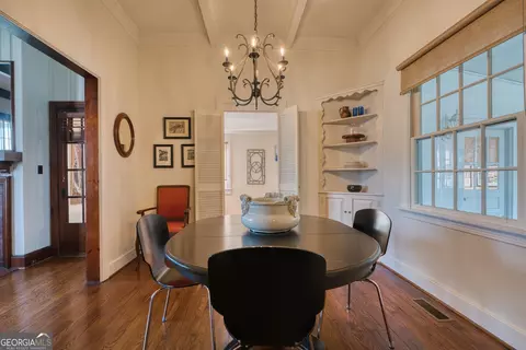 Dining - 414 E 9th St SE, Rome, GA 30161 photo 2 of 4