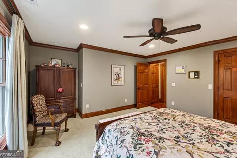 Bedroom - 795 Chenocetah Dr, Cornelia, GA 30531 photo 6 of 11