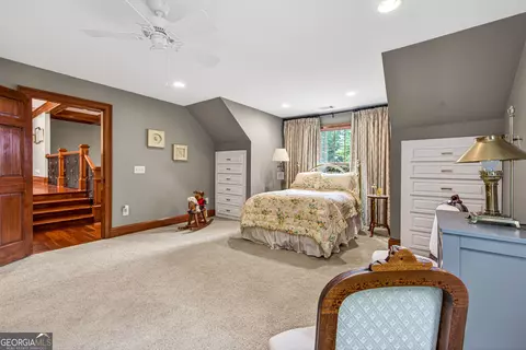Bedroom - 795 Chenocetah Dr, Cornelia, GA 30531 photo 7 of 11