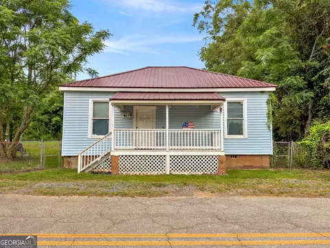 69 Stuart Ave, Forsyth, GA 31029