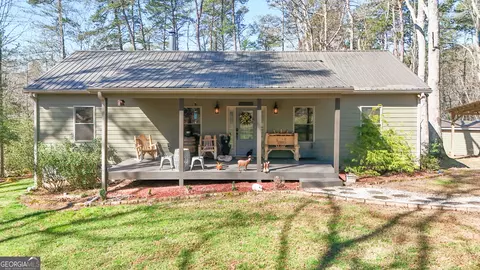 186 Holly Ln, Cleveland, GA 30528