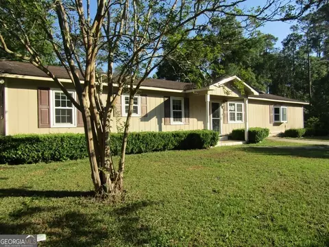 11 Grant Ln, Mcrae-helena, GA 31055