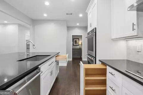 Kitchen - 4930 H D Atha Rd, Covington, GA 30014 photo 5 of 6