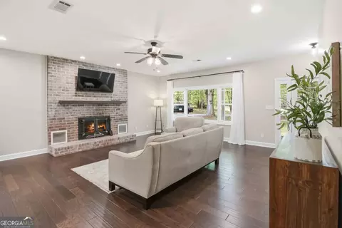 Living - 4930 H D Atha Rd, Covington, GA 30014 photo 4 of 4