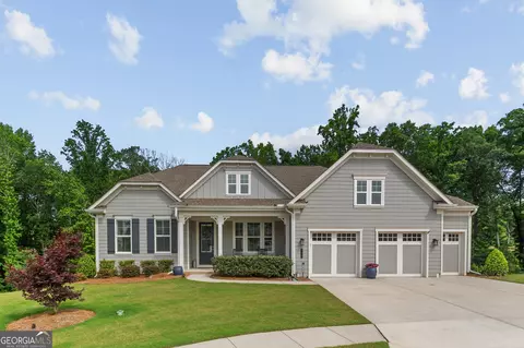 386 Kentucky Ct, Hoschton, GA 30548