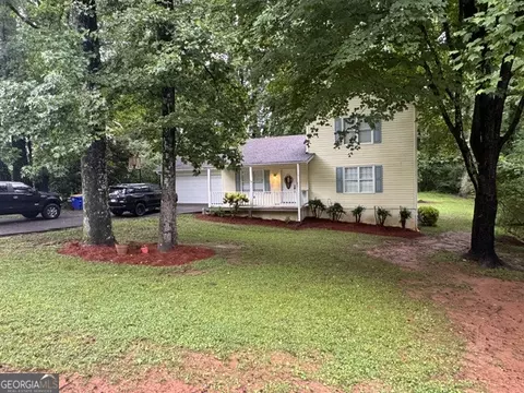 2800 Carrie Dr NW, Kennesaw, GA 30144