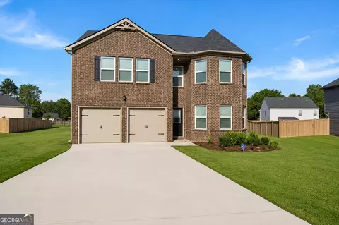 1129 Bluecoat Cir, Hampton, GA 30228