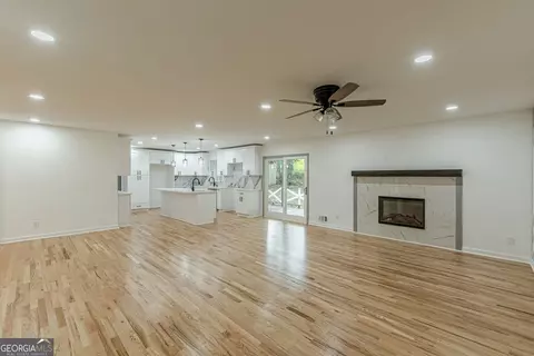 3552 Springrun Dr, Decatur, GA 30032