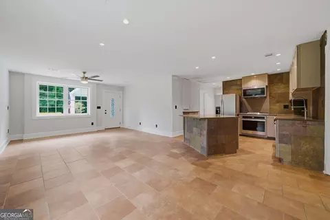 405 E Wilson St, Villa Rica, GA 30180