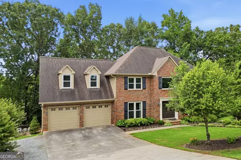 4967 Willow Creek Dr, Woodstock, GA 30188