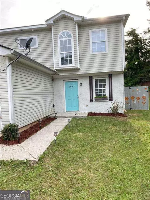 1754 Soapstone Ct, Decatur, GA 30034
