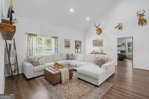 Living - 91 Holly Rd, Bowdon, GA 30108 photo 1 of 2