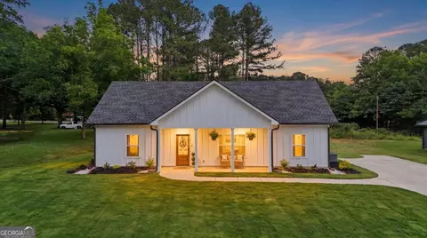 Exterior - 91 Holly Rd, Bowdon, GA 30108 photo 5 of 17