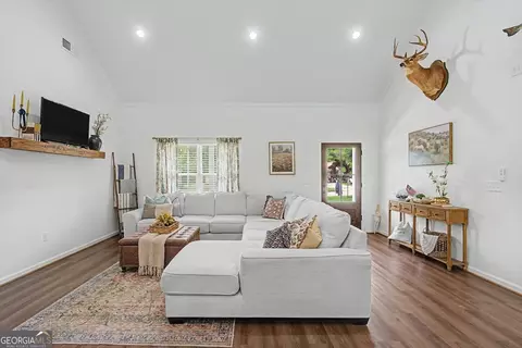 Living - 91 Holly Rd, Bowdon, GA 30108 photo 2 of 2