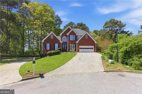 2255 Pinehaven Ct, Grayson, GA 30017