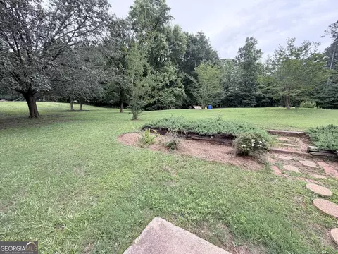 Exterior - 185 Roberts Rd, Covington, GA 30016 photo 6 of 9