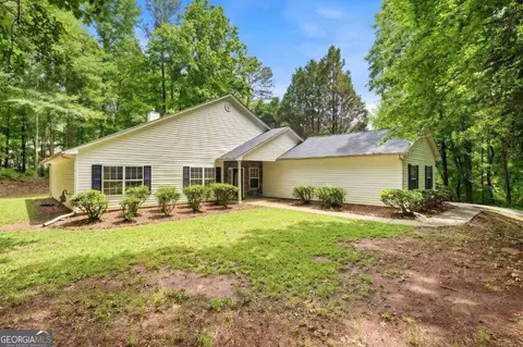 359 Cannongate Rd, Sharpsburg, GA 30277