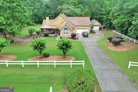 Exterior - 149 Marina Cir, Jackson, GA 30233 photo 2 of 4