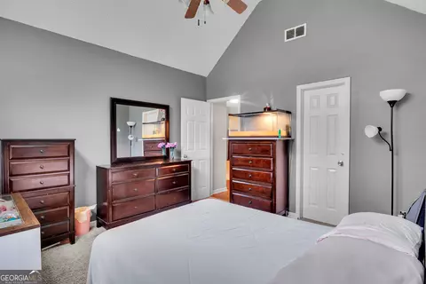 Bedroom - 149 Marina Cir, Jackson, GA 30233 photo 5 of 6