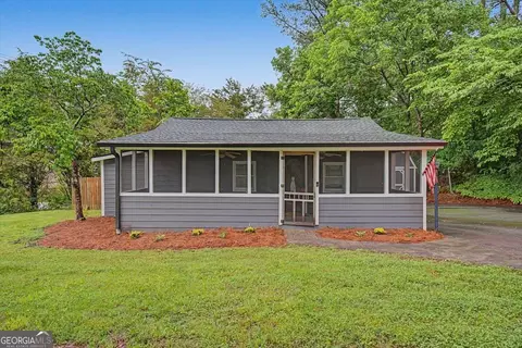 31 Davis Mill Rd N, Dallas, GA 30157