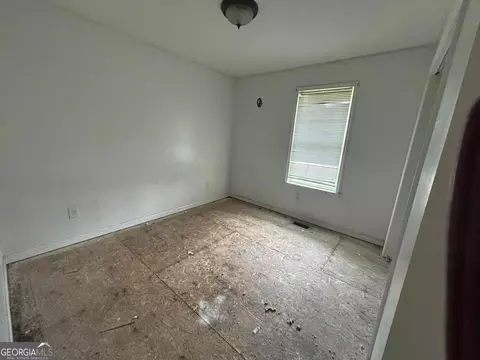 Bedroom - 431 2nd St, Thomson, GA 30824 photo 4 of 6