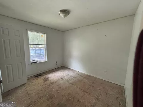 Bedroom - 431 2nd St, Thomson, GA 30824 photo 5 of 6